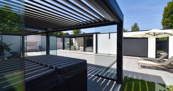 mbaluminium-garden-room-sliding-walls-louvered-roof-open-outside-4